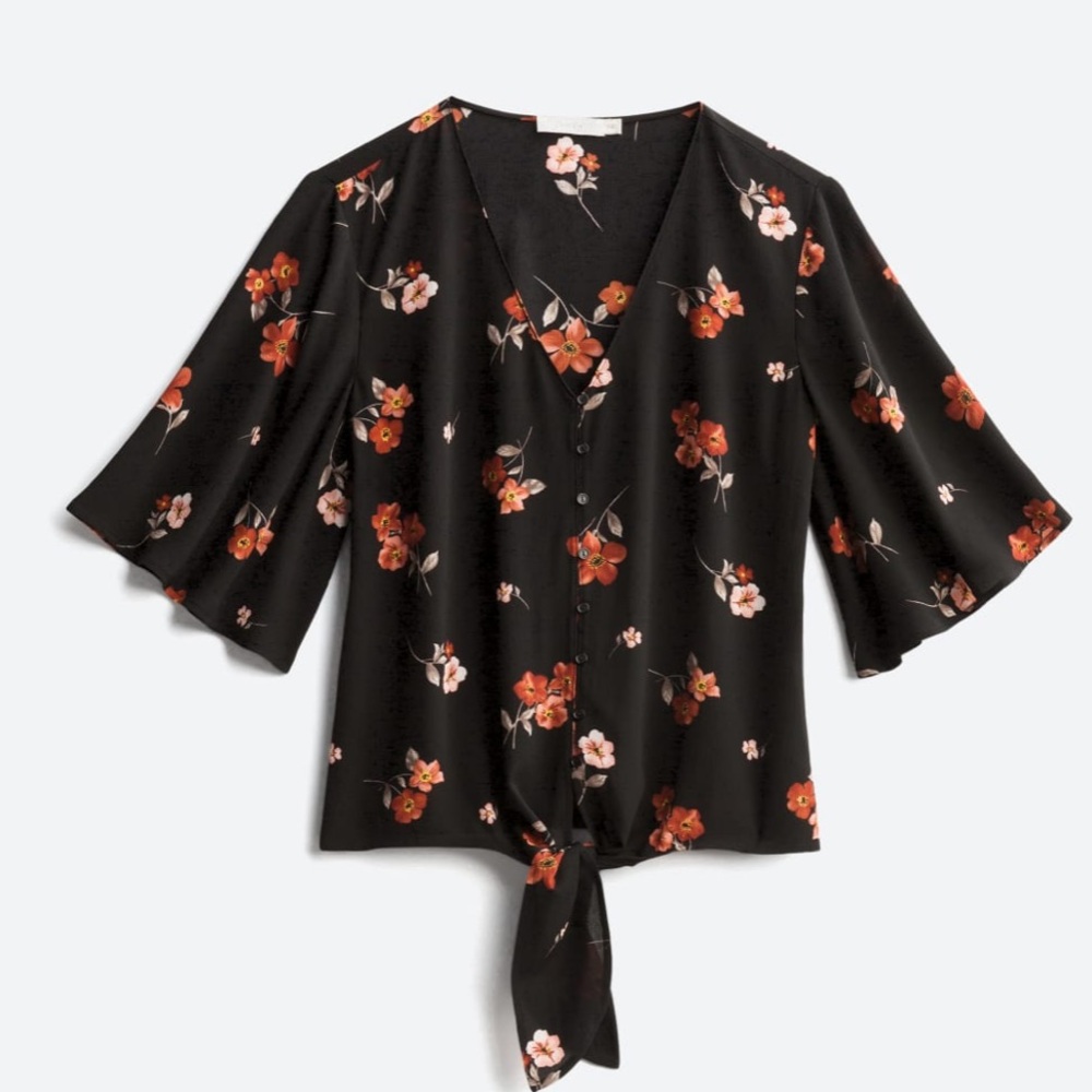 NWT Lush Stitch Fix Krisantha Black Floral Tie Front Blouse Large